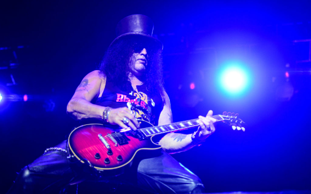 You Can Buy Slash’s Hat To Save Kittens