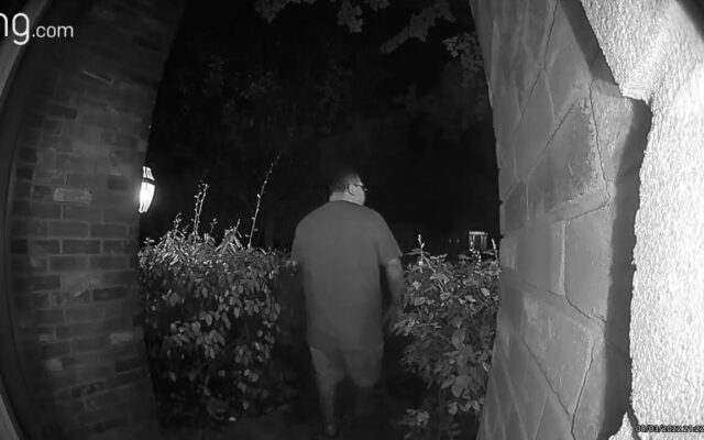 Doorbell Cam Films Someone Stealing the Pizza Delivery Guy’s Car