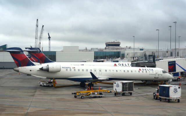Delta Plane Lands Without Landing Gear at Charlotte Douglas International Airport
